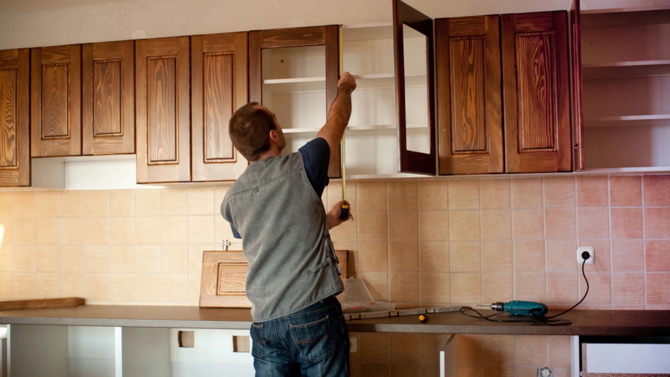 installing cabinets