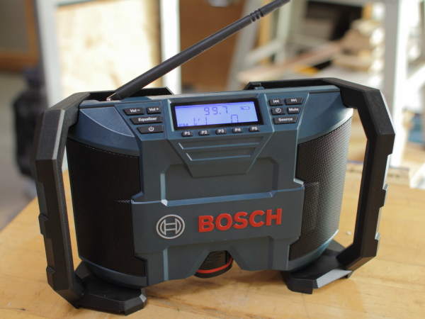 Bosch 12 V Compact Jobsite Radio