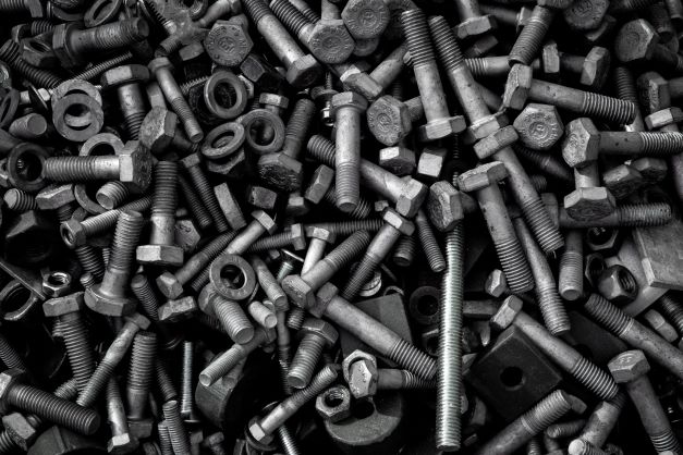  Fastener bolts